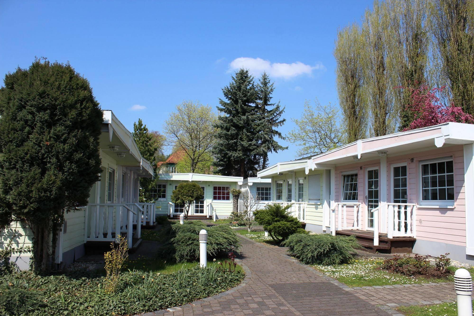 Hotel Dresden Domizil Luaran gambar